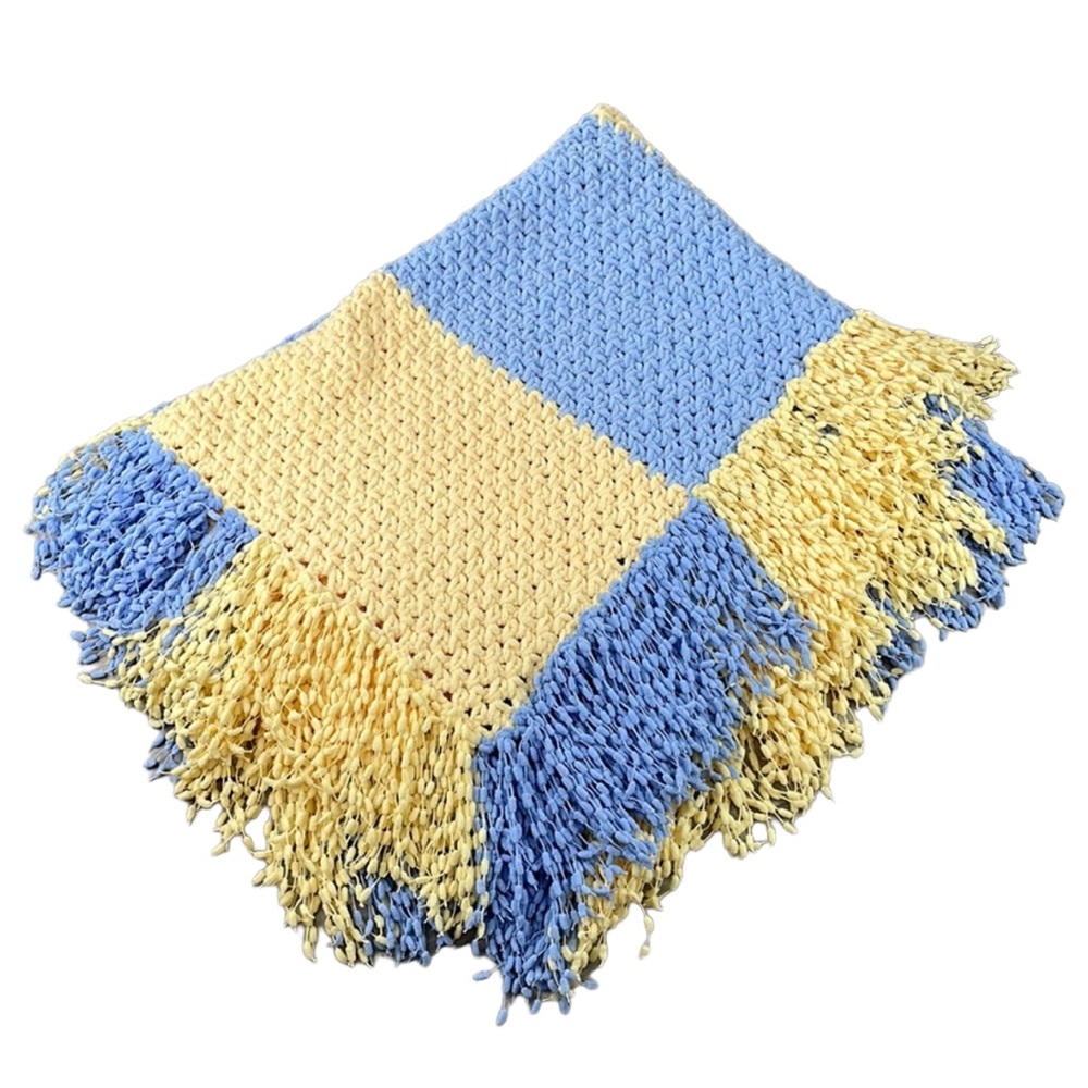 Handmade chunky knitted, fringe blanket/throw. Soft yellow, blue 35”x50” - Picture 3 of 13